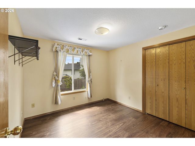 16503 Ne 27TH Ct, Ridgefield, WA 98642