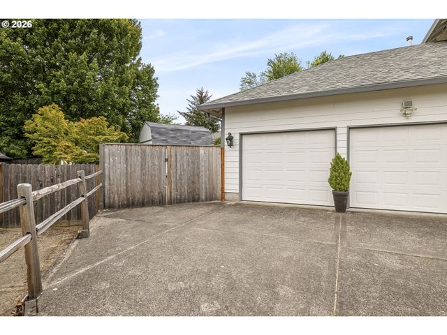 16503 Ne 27TH Ct, Ridgefield, WA 98642