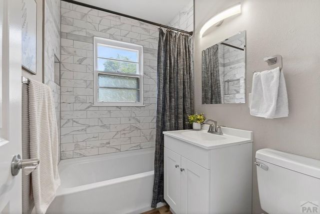 1629 Maplewood Dr, Pueblo, CO 81005
