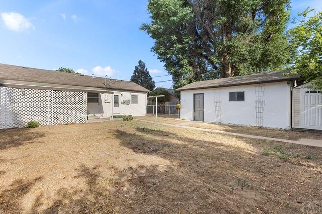 1629 Maplewood Dr, Pueblo, CO 81005