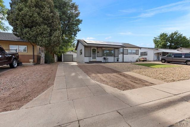 1629 Maplewood Dr, Pueblo, CO 81005