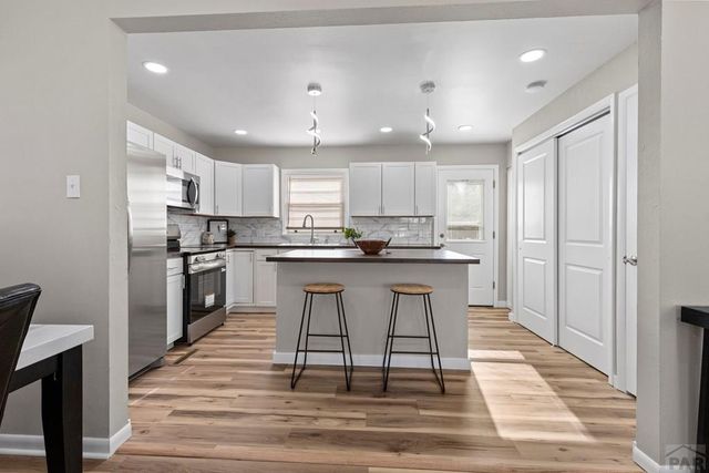 1629 Maplewood Dr, Pueblo, CO 81005
