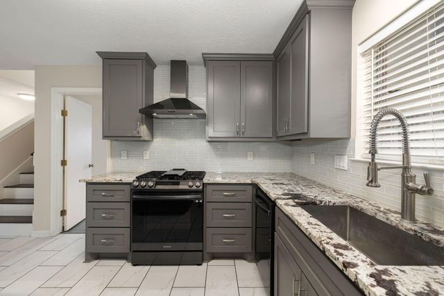 21039 Vista Trail Court, Houston, TX 77073