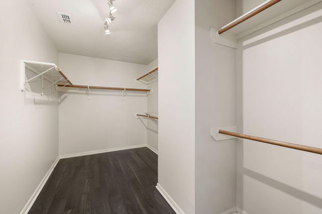21039 Vista Trail Court, Houston, TX 77073