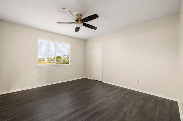 21039 Vista Trail Court, Houston, TX 77073