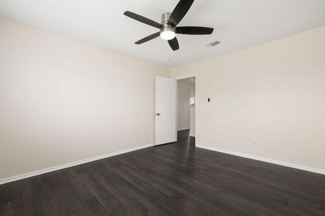 21039 Vista Trail Court, Houston, TX 77073