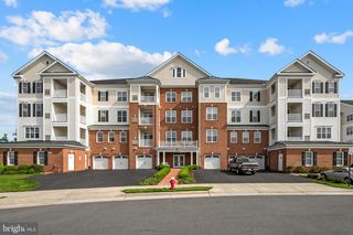 44605 YORK CREST TERRACE #300, Ashburn, VA 20147