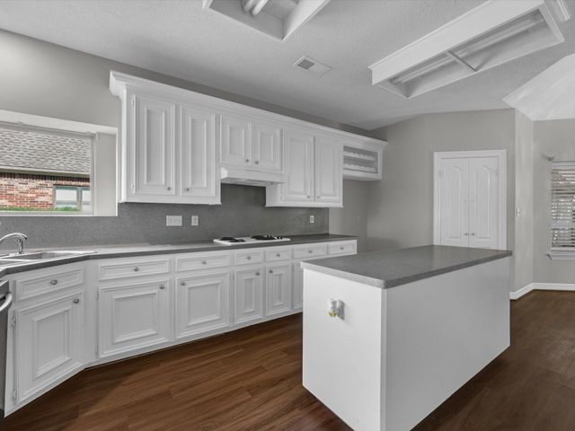 4420 Alamance Street, Baytown, TX 77521