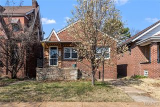 5521 Murdoch Avenue, St Louis, MO 63109
