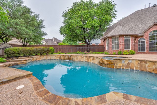 8400 Buxton Court, Plano, TX 75025