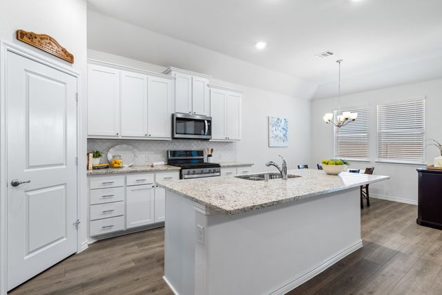 709 Maverick Street, Anna, TX 75409