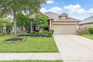 2304 Cantabria Lane, League City, TX 77573