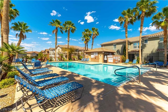 1362 Grass Creek Avenue 2, Henderson, NV 89012