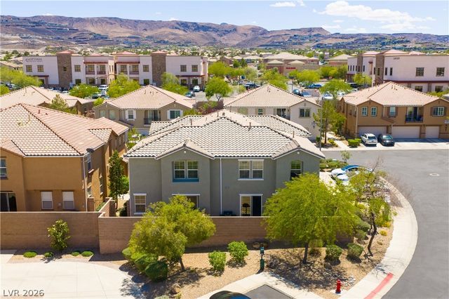 1362 Grass Creek Avenue 2, Henderson, NV 89012