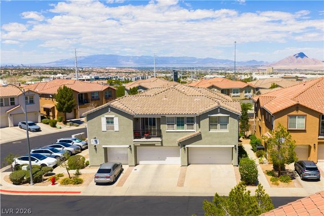 1362 Grass Creek Avenue 2, Henderson, NV 89012