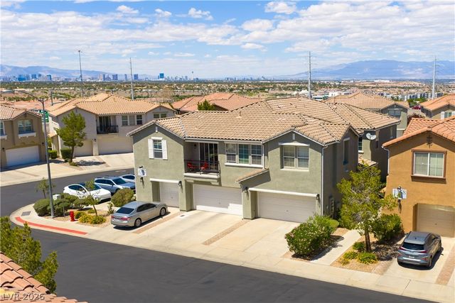 1362 Grass Creek Avenue 2, Henderson, NV 89012