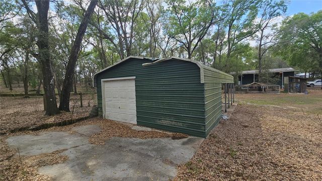 37416 HACKNEY PLACE, Dade City, FL 33523