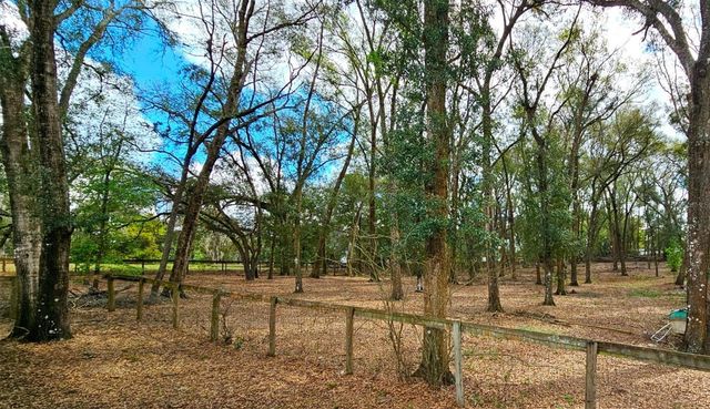 37416 HACKNEY PLACE, Dade City, FL 33523