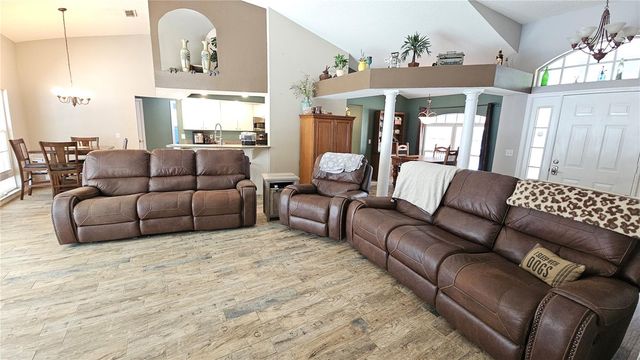 37416 HACKNEY PLACE, Dade City, FL 33523