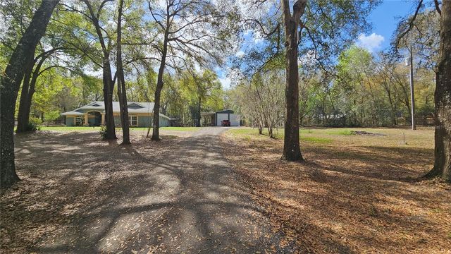 37416 HACKNEY PLACE, Dade City, FL 33523