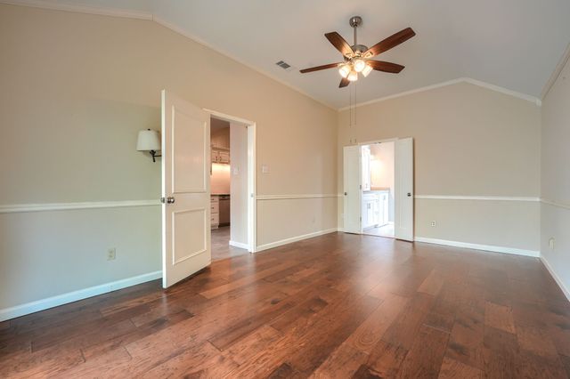 445 Trail View Lane, Garland, TX 75043