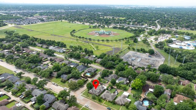 445 Trail View Lane, Garland, TX 75043