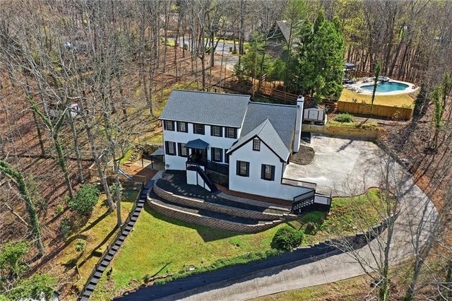 9305 Delft Way, Johns Creek, GA 30022