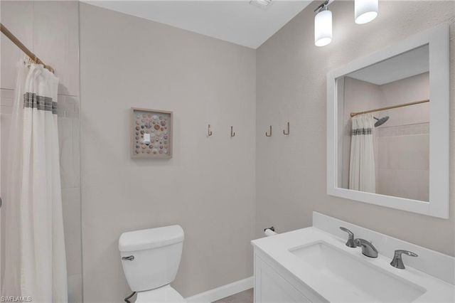 6353 Royal Woods DR, Fort Myers, FL 33908