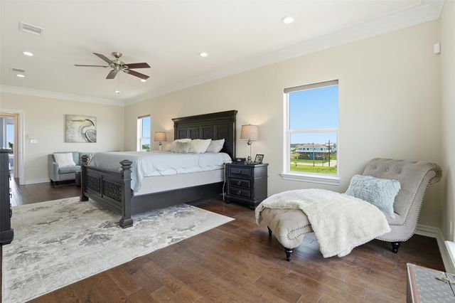 1015 Todville Road, Seabrook, TX 77586