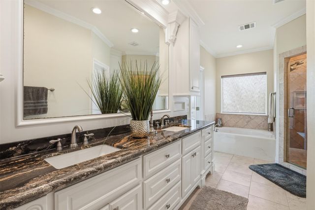1015 Todville Road, Seabrook, TX 77586