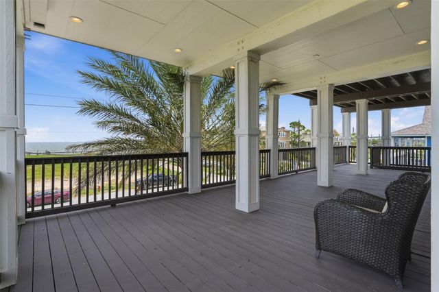1015 Todville Road, Seabrook, TX 77586