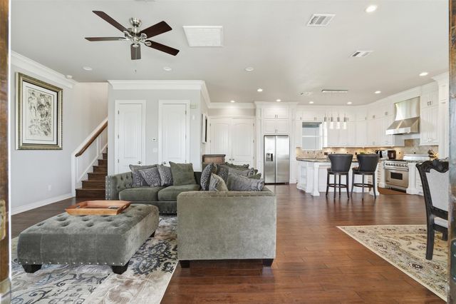 1015 Todville Road, Seabrook, TX 77586