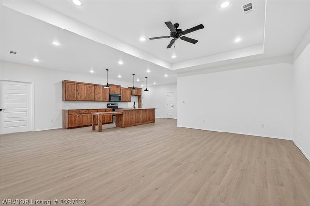 124 Countryside, Pocola, OK 74902