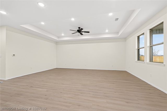 124 Countryside, Pocola, OK 74902