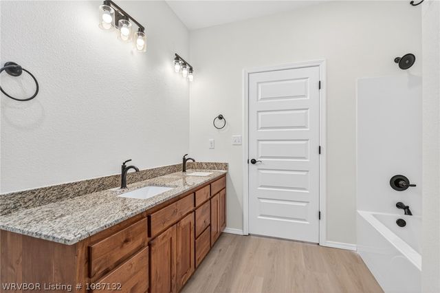 124 Countryside, Pocola, OK 74902