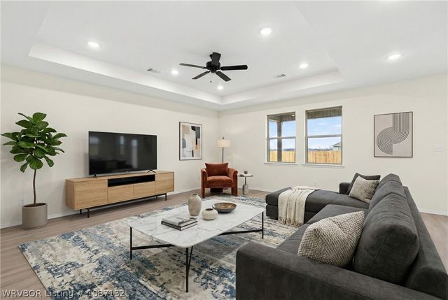 124 Countryside, Pocola, OK 74902