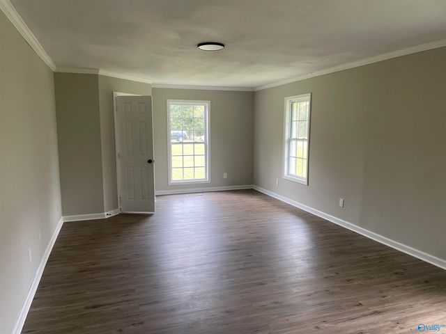 1421 Cove Creek Drive E, Glencoe, AL 35905