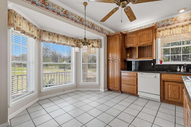 201 Green Willow Lane, Hot Springs, AR 71913