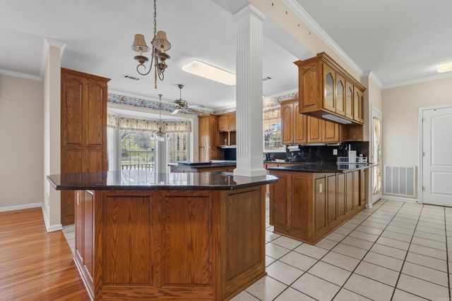 201 Green Willow Lane, Hot Springs, AR 71913