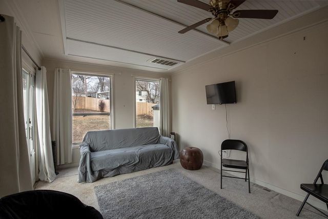 7704 E 50th Terrace, Kansas City, MO 64129