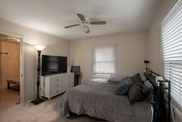 7704 E 50th Terrace, Kansas City, MO 64129