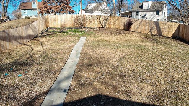 7704 E 50th Terrace, Kansas City, MO 64129