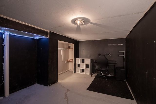 7704 E 50th Terrace, Kansas City, MO 64129