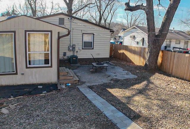 7704 E 50th Terrace, Kansas City, MO 64129