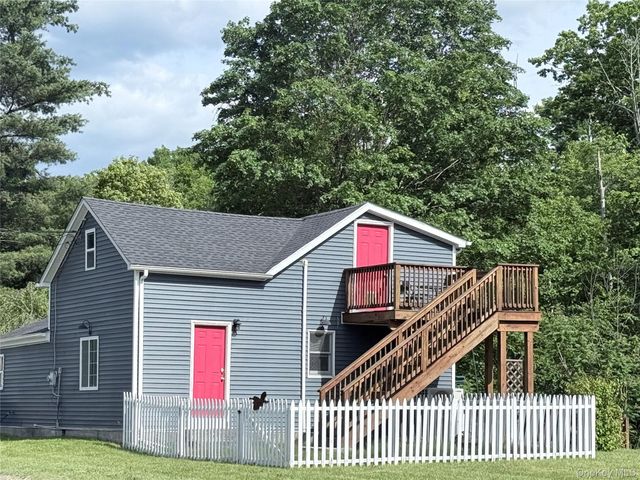 33 Walker Street, Middletown, NY 10963