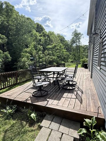 33 Walker Street, Middletown, NY 10963