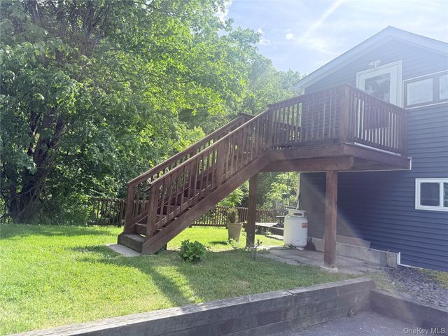 33 Walker Street, Middletown, NY 10963