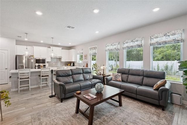 4222 HIBISCUS BLOOM DRIVE, Orlando, FL 32822