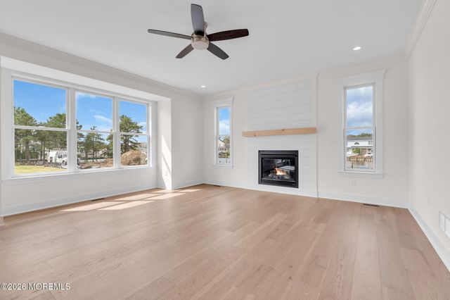301 Reef Court, Forked River, NJ 08731