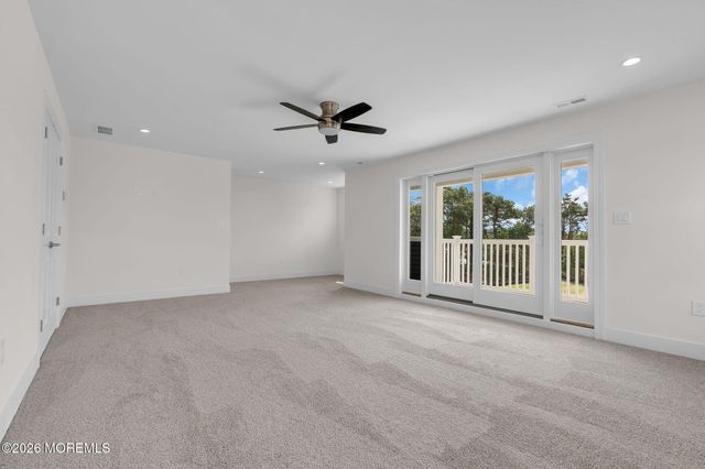301 Reef Court, Forked River, NJ 08731